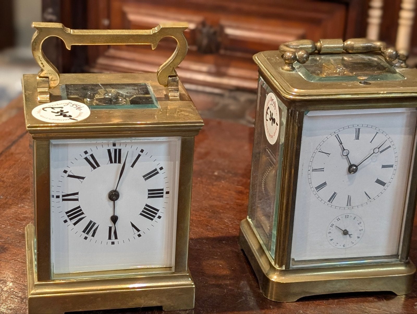antieke reis wekker. met slachwerk. €340.   13 cm. hoog, Ophalen