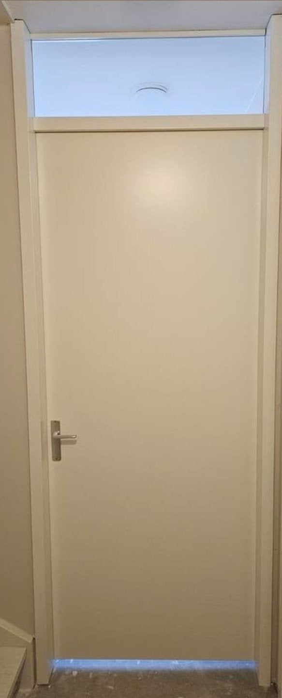 Diverse opdekdeuren met en zonder glas, incl. kozijnen, Doe-het-zelf en Verbouw, Ophalen