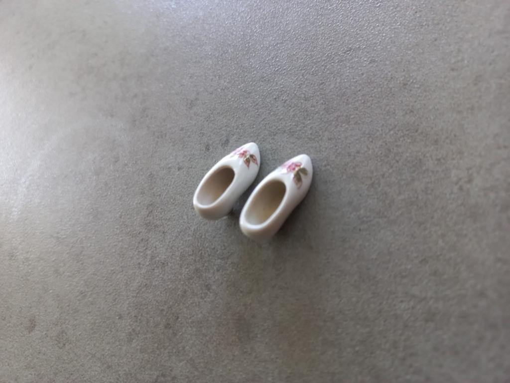 Mini poppenhuis schoentjes, Verzamelen, Ophalen of Verzenden, Nieuw