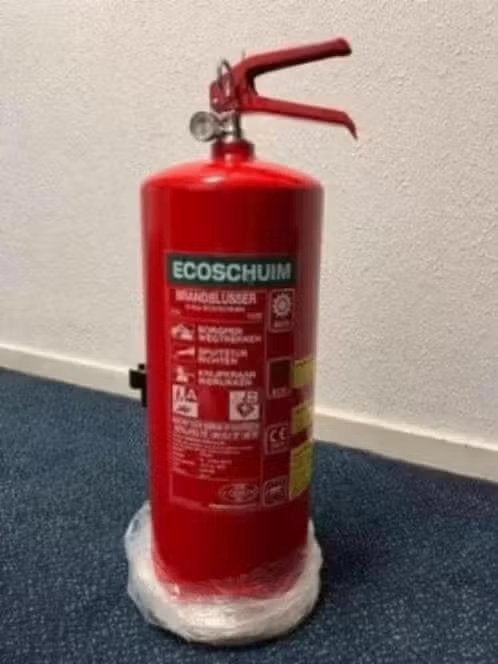 NIEUW! Brandblusser 6liter eco schuim vanwege datum €13,99, Ophalen of Verzenden, Nieuw, Brandblusser