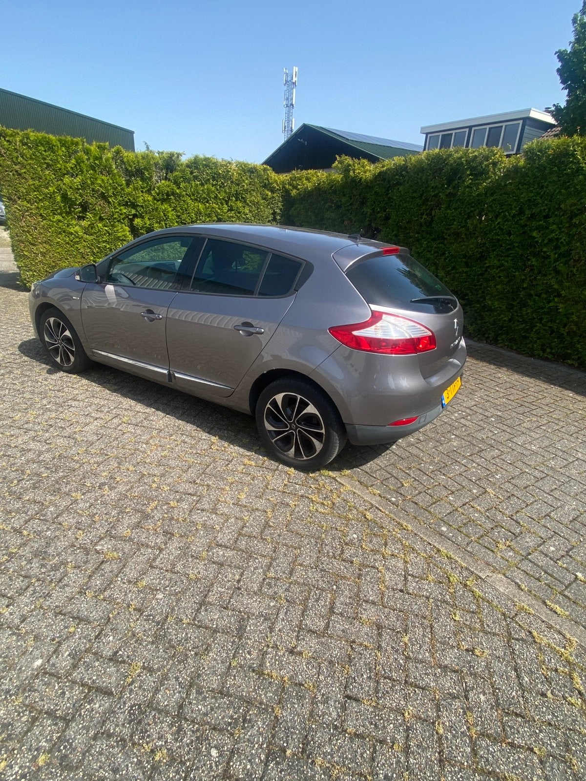 Renault Mégane 1.2 TCE 85KW Energy HB 2014 Grijs, Auto's, Voorwielaandrijving, 4 cilinders, Origineel Nederlands, Particulier