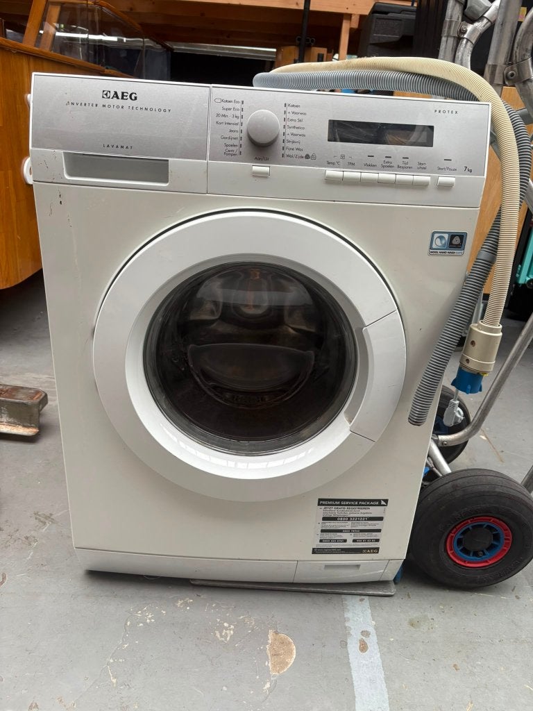 AEG lavamat L76672FL 7 kilo 1600 touren, Ophalen, 6 tot 8 kg, Gebruikt, 1600 toeren of meer