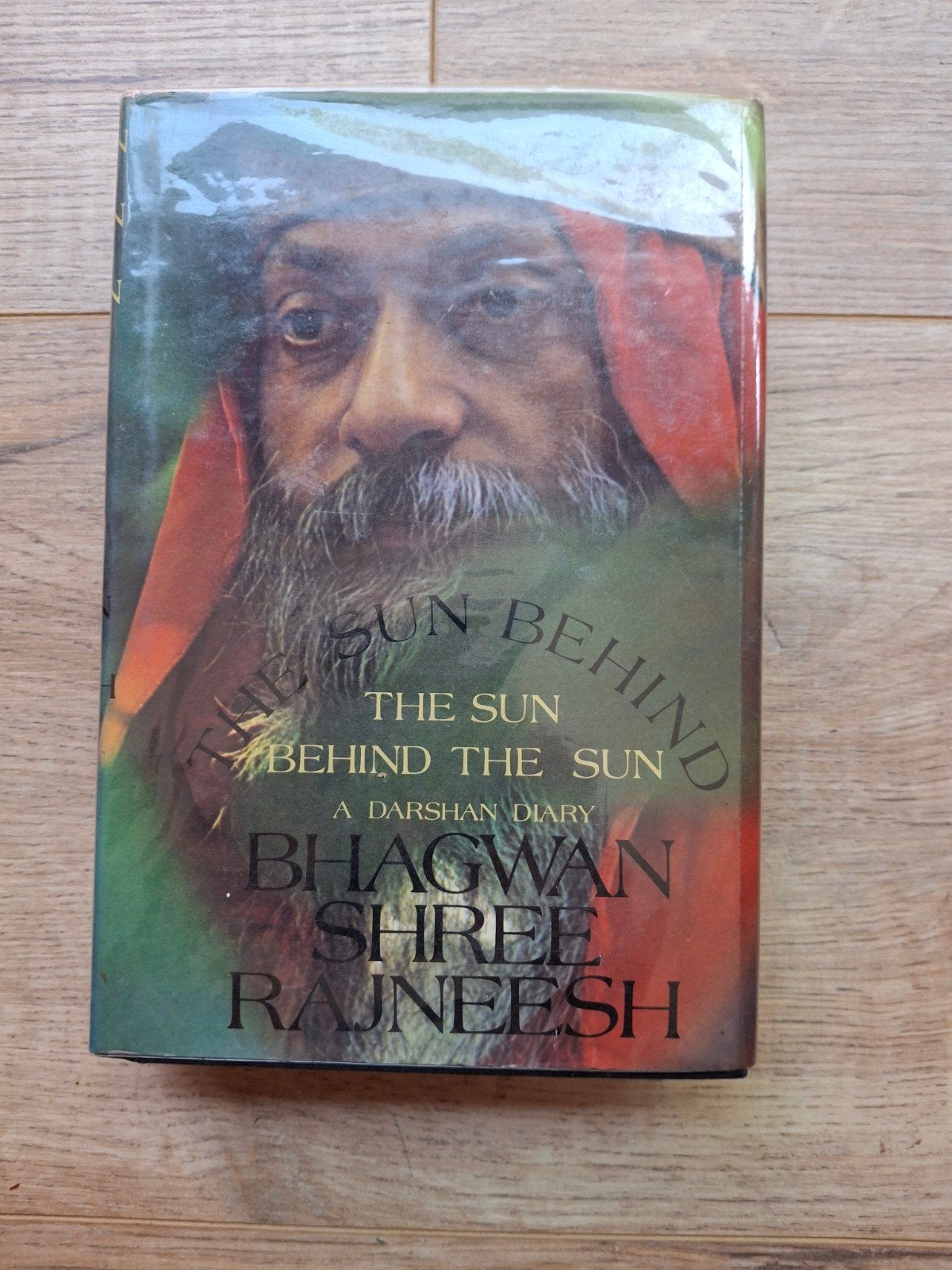 Bhagwan Shree Rajneesh. The Sun behind the Sun., Ophalen of Verzenden, Gelezen