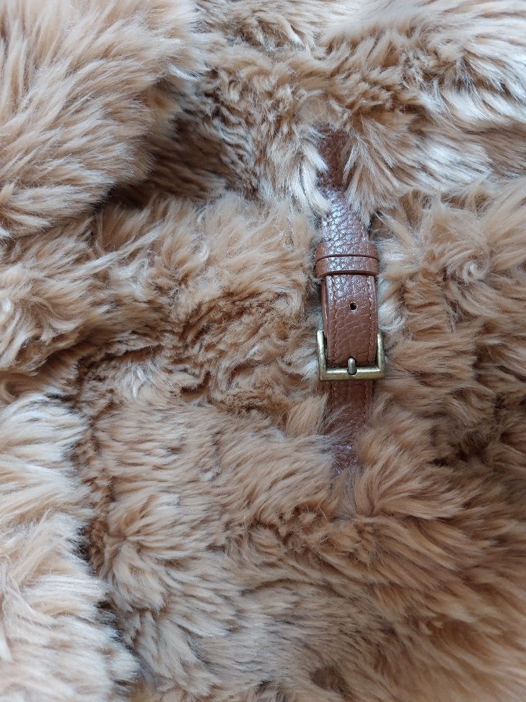 Imitatie bontjas *DEPT*, Beige, Maat 42/44 (L), Ophalen of Verzenden, Zo goed als nieuw