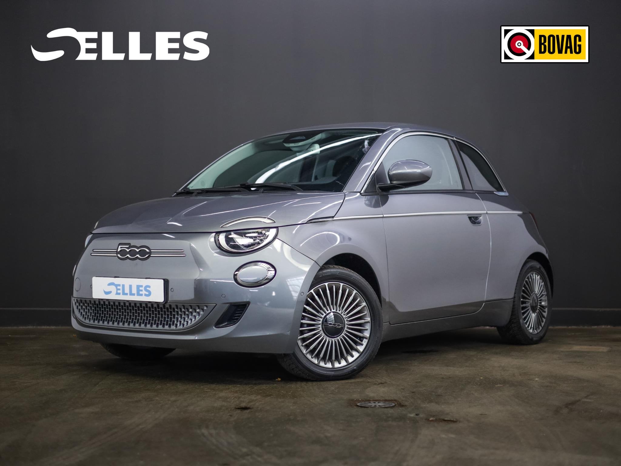 Fiat 500 Urban 42 kWh | Stoelverwarming | Camera | Apple Car, Stof, Gebruikt, 4 stoelen, 1265 kg