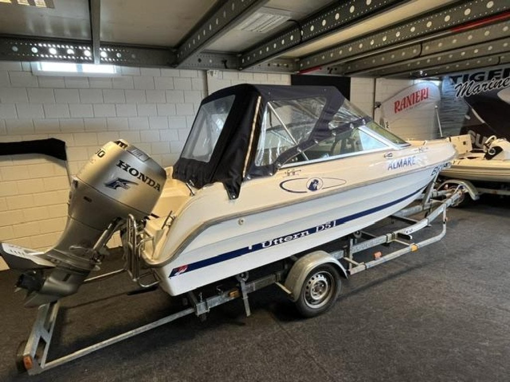 Uttern D 51 incl 90 pk honda en kalf boottrailer, 70 pk of meer, Overige merken, Gebruikt, 5 m