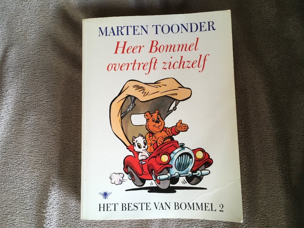 Heer Bommel overtreft zichzelf, Gelezen, Eén stripboek, Ophalen of Verzenden, Maarten Toonder