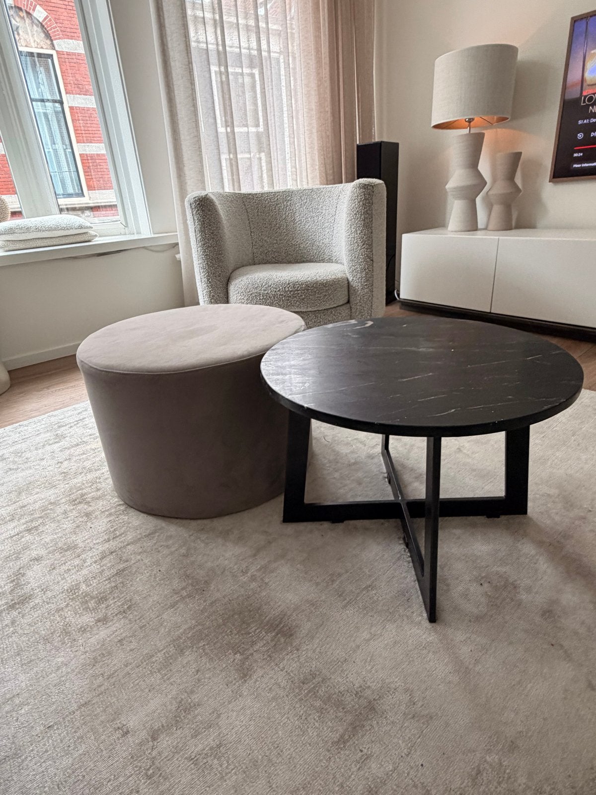 By Boo Marmer Salontafel - Rond, Zwart Marmer, Ophalen of Verzenden, Zo goed als nieuw, Rond, Overige materialen