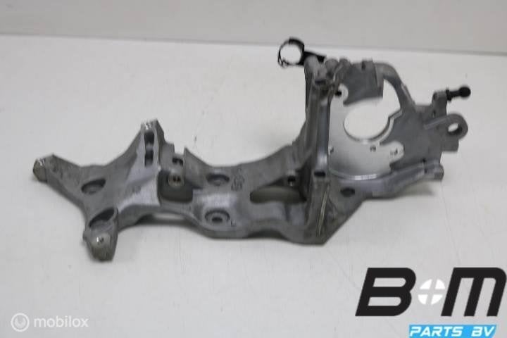 Steun dynamo en aircocompressor VW Tiguan 5NA 04L903143B, Gebruikt