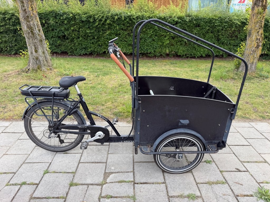 Troy E-Bike Special Bakfiets Inruilkoopje!, 4 kinderen of meer, Gebruikt, Huif, Niet ingevuld