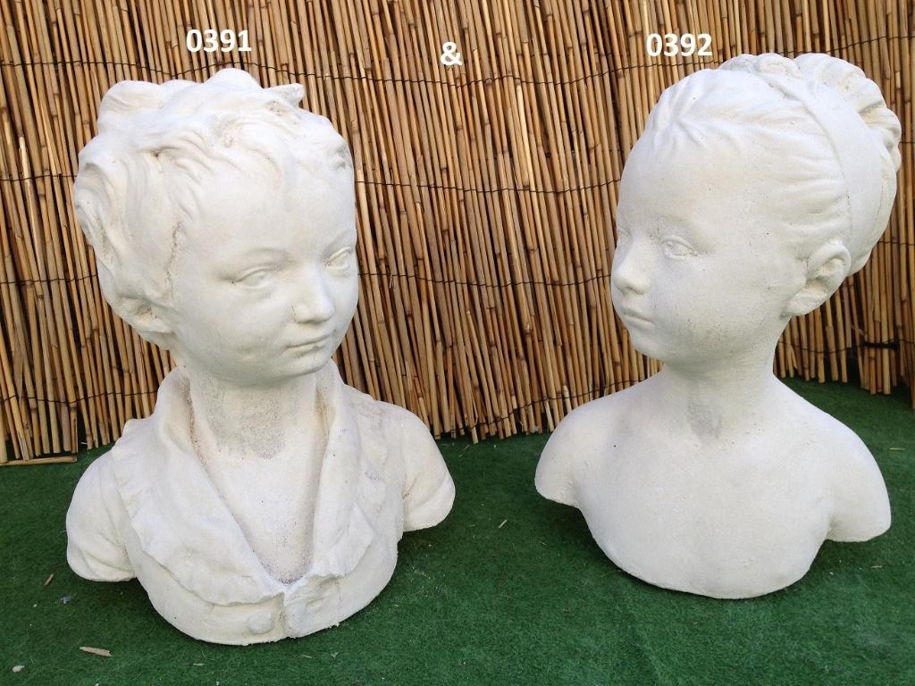Borstbeeld jongen en meisje.  nr 0391 & 0392., Tuin en Terras, Tuinbeelden, Ophalen, Nieuw, Beton, Mensenbeeld