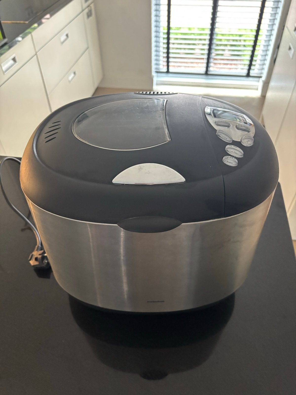 Inventum Broodbakmachine BM860 - Zilver/Zwart, Witgoed en Apparatuur, Gebruikt, 800 tot 1200 gram deeg, Kijkvenster, Ophalen
