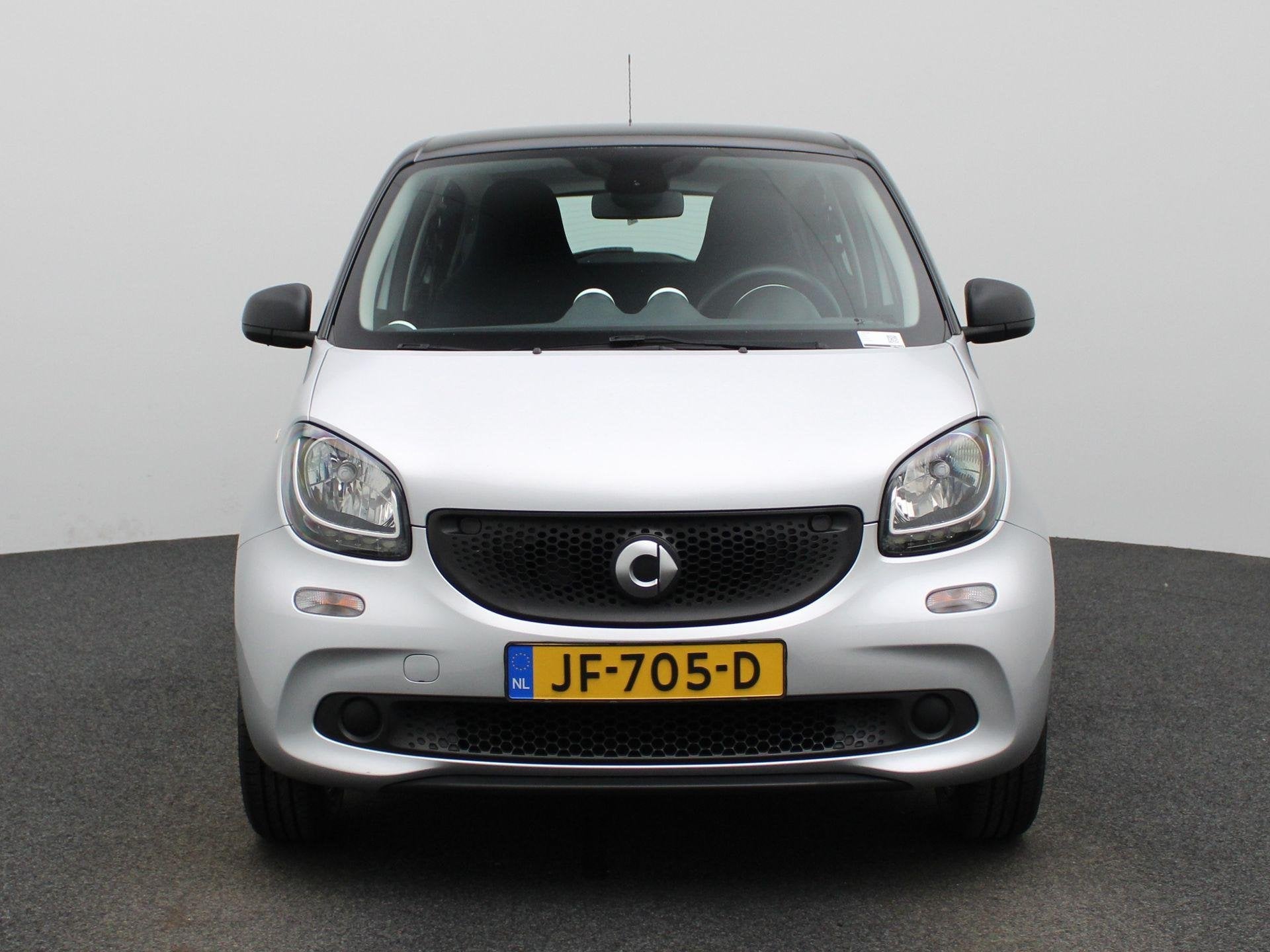 smart forfour 1.0 Pure | Bluetooth | LED | Airco | Cruise Co, Auto's, Smart, Start-stop-systeem, 12 maanden, Gebruikt, 4 stoelen