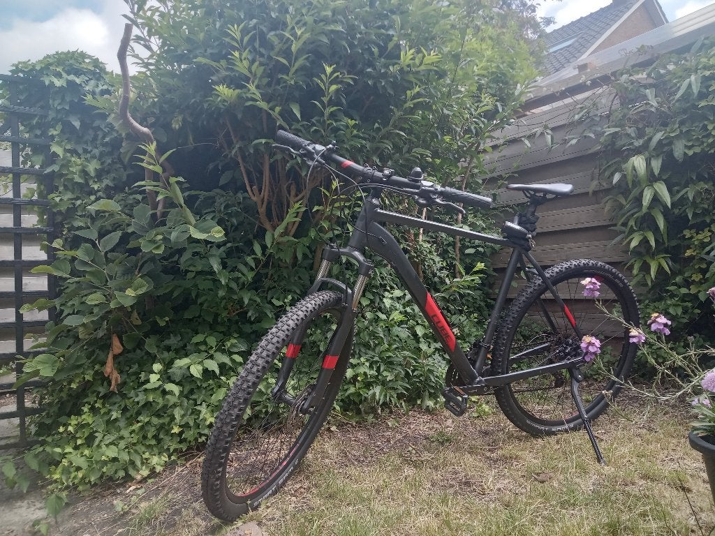 Cube Aim Mountainbike – Topconditie, klaar voor avontuur!, Heren, Zo goed als nieuw, Ophalen, Overige merken
