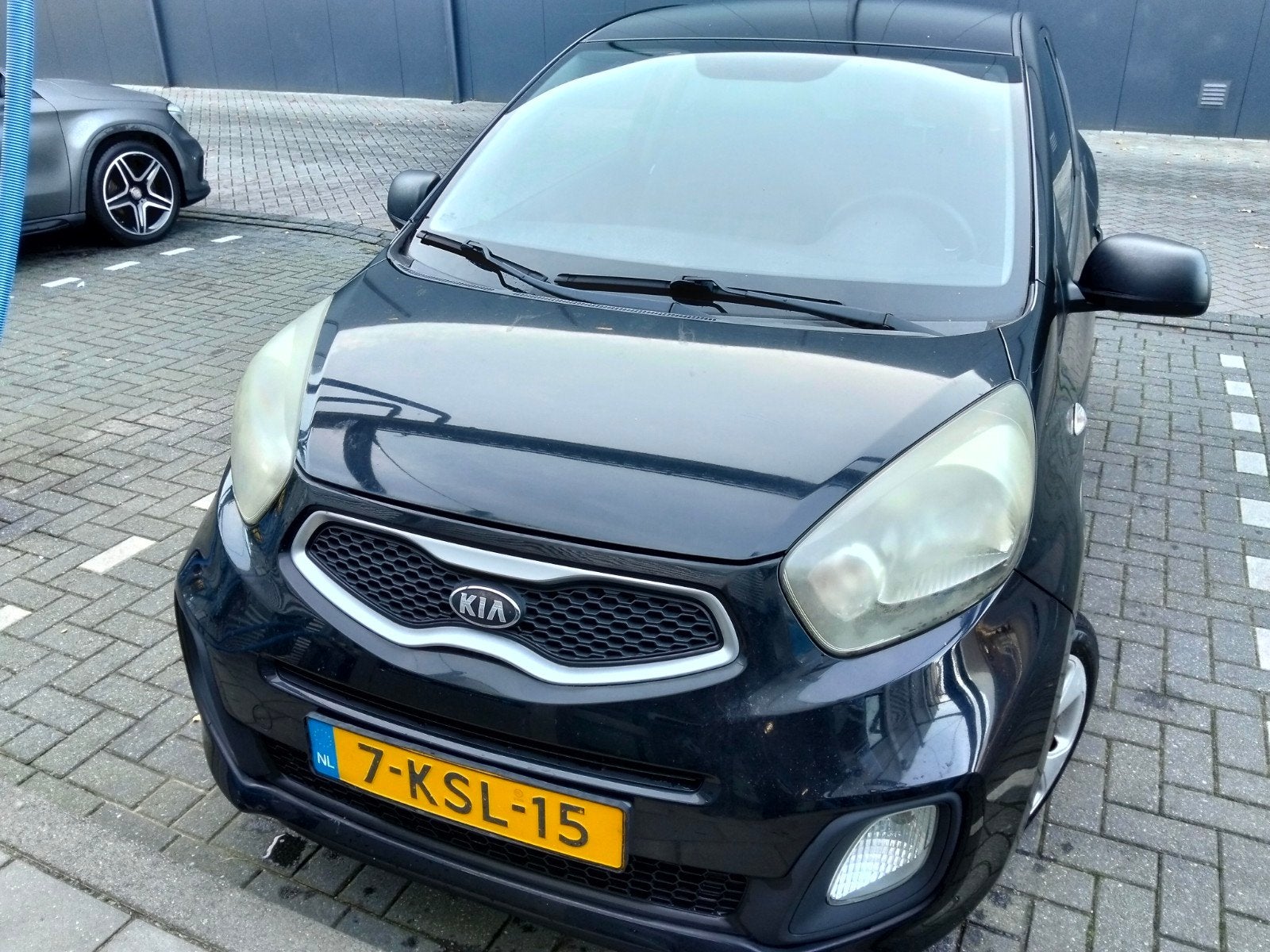 Kia Picanto 1.0 Cvvt 3-DRS 2013 Zwart, Auto's, Voorwielaandrijving, 400 kg, Zwart, Origineel Nederlands