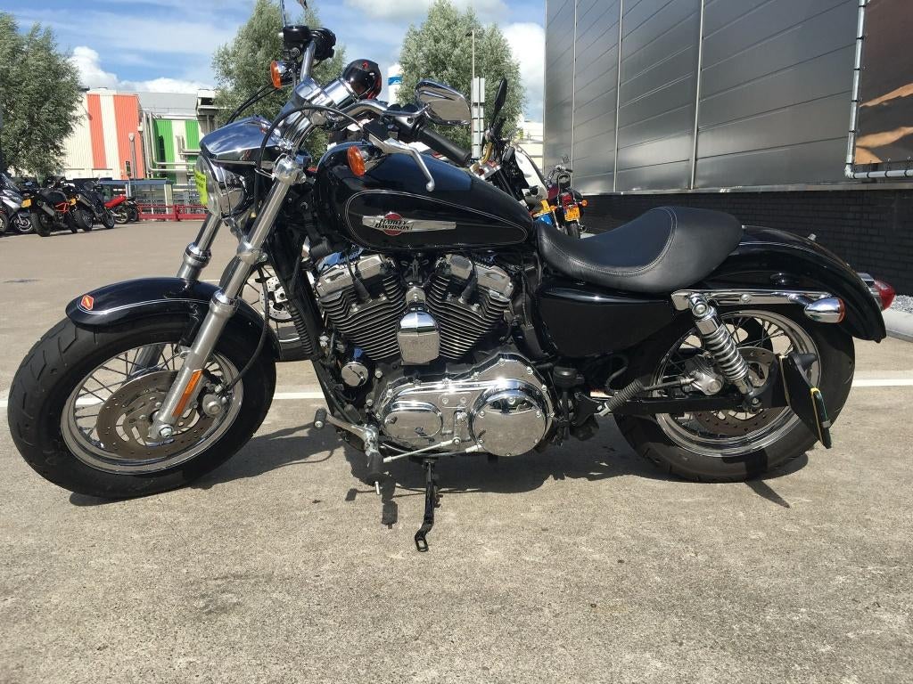 Harley-Davidson XL 1200C Sportster 1200 Custom, Motoren, Motoren | Harley-Davidson, Particulier, Chopper, meer dan 35 kW, 2 cilinders