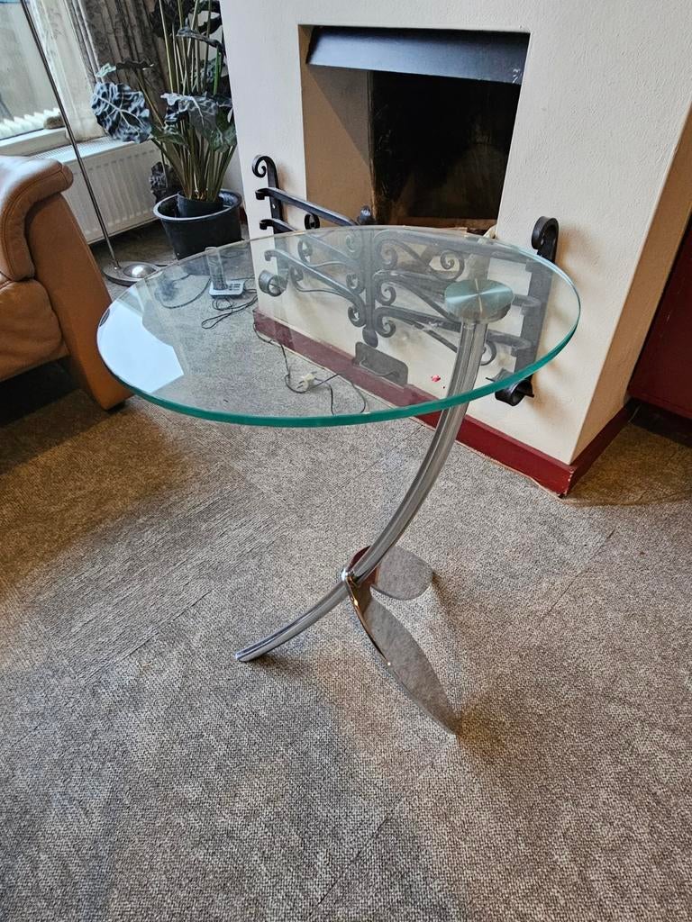 Metaform Papillon bijzettafel, Ophalen, 55 tot 75 cm, Modern strak design, Glas