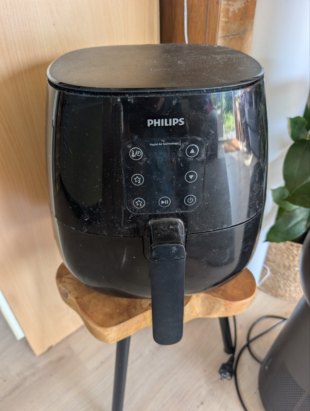 Philips Airfryer - Rapid Air Technology, Ophalen of Verzenden, Gebruikt, Airfryer, 750 t/m 999 gram