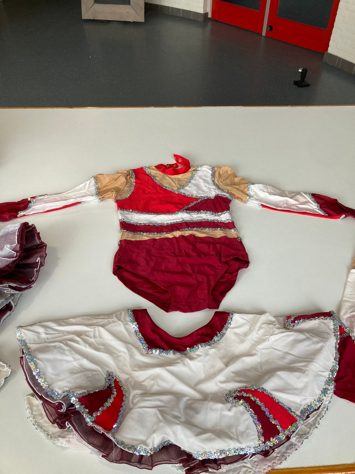 11x Dansgarde pakjes, dansmarietje, turnpakje, carnaval, Ophalen of Verzenden, Gebruikt, Jongen of Meisje