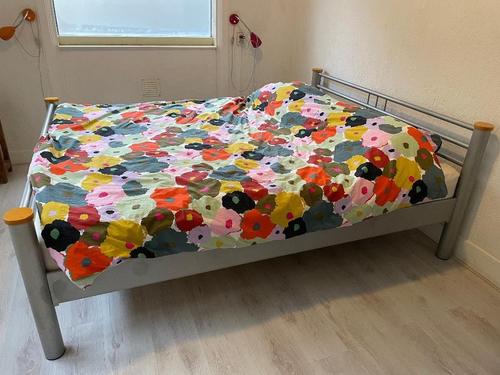 TotaalBED ledikant Savanne 160/210 zilver + 2 lattenbodems, Ophalen, Gebruikt, 210 cm, Tweepersoons