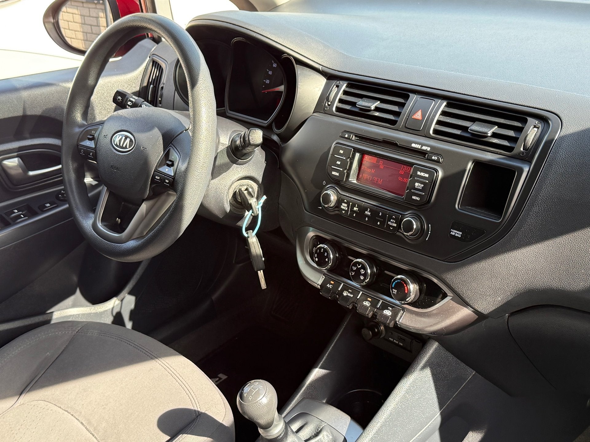 Kia Rio 1.2 CVVT Plus Pack Airco Elektrische Ramen 5d Nieuwe, Euro 5, Gebruikt, 4 cilinders, Verwarmde buitenspiegels