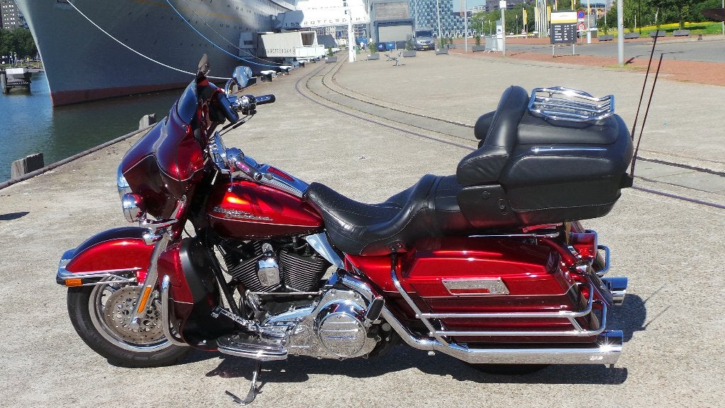 Harley Davidson FLHTCUSE 2, 2 cilinders, Gebruikt, Particulier, Meer dan 35 kW