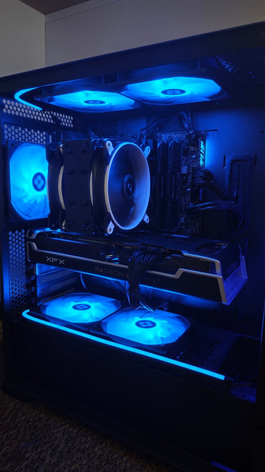 i5 12400f RX 6700 XT Gaming PC, Computers en Software, Desktop Pc's, Ophalen, Virtual Reality, Zo goed als nieuw, HDD
