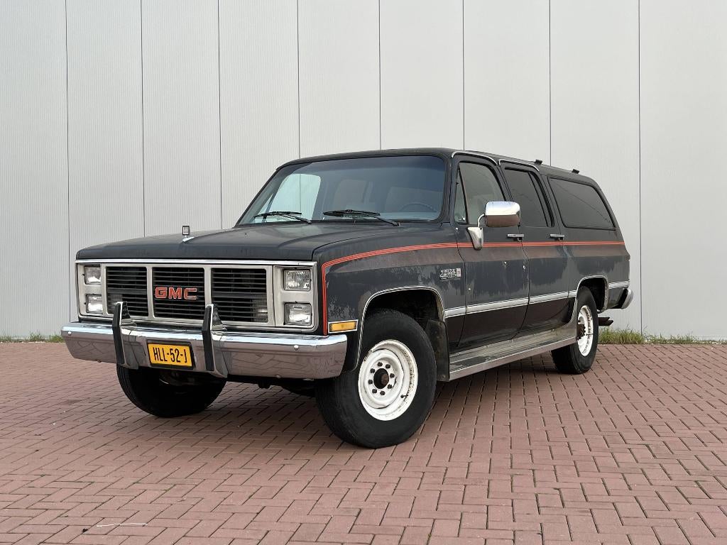 GMC SUBURBAN SIERRA CLASSIC 2500 7.4L V8 (454CID) Automaat, Achterwielaandrijving, 8 cilinders, 231 pk, Grijs