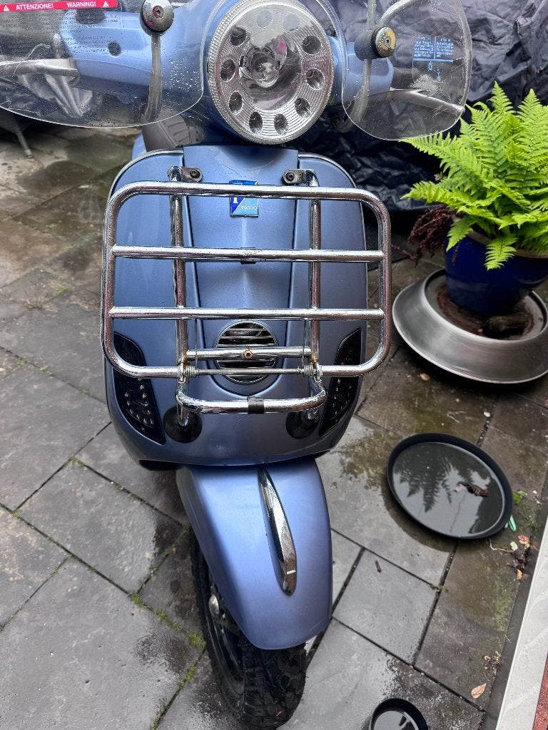 Foto 6 van vespa lx piaggio brommer