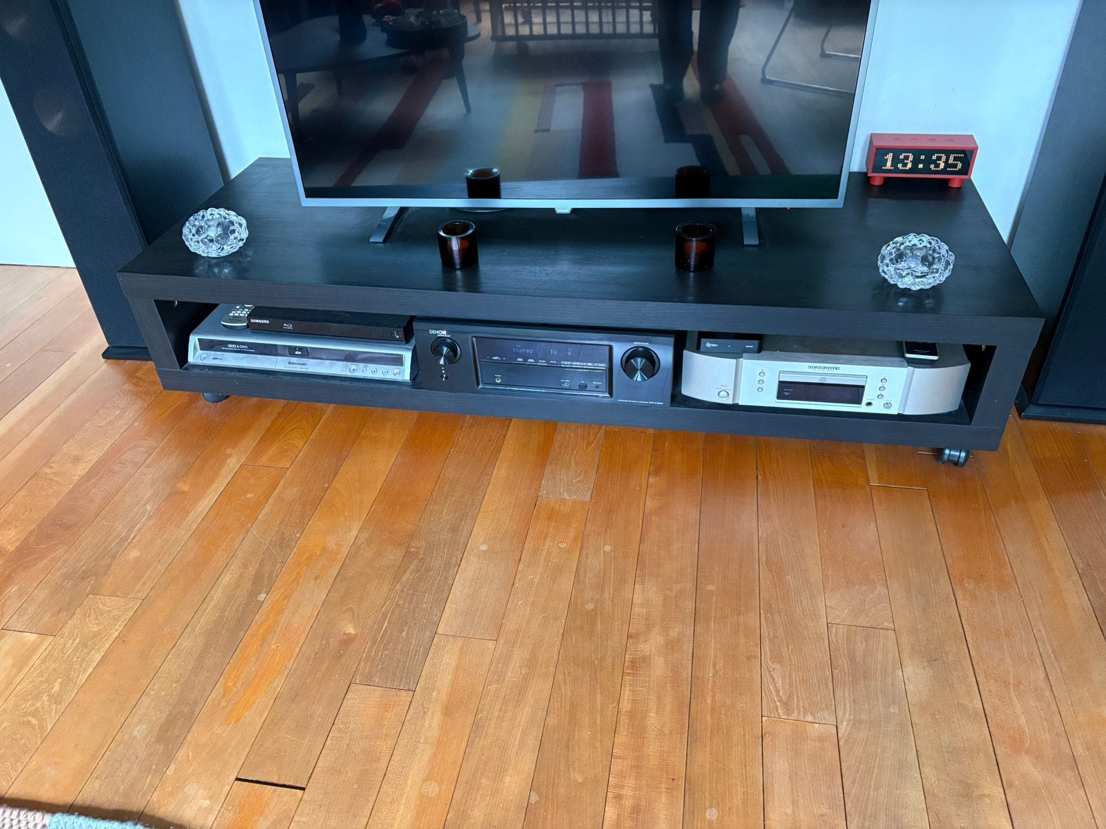 Tv meubel op wieltjes, Huis en Inrichting, Ophalen, 100 tot 150 cm, Zo goed als nieuw, Minder dan 100 cm