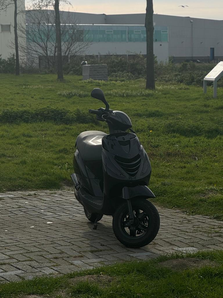 Zip 70cc, Ophalen, Zo goed als nieuw, Tweetakt, Zip