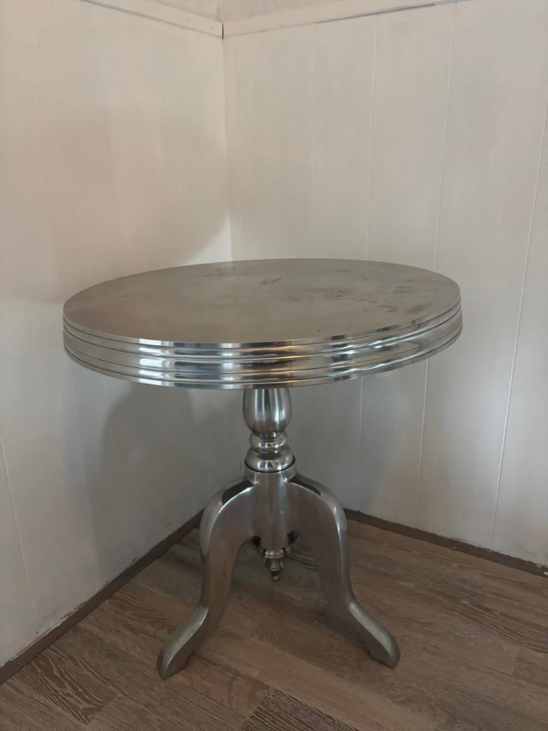 Aluminium tafeltje, Huis en Inrichting, Tafels | Bijzettafels, 45 tot 60 cm, Metaal of Aluminium, Rond, Zo goed als nieuw
