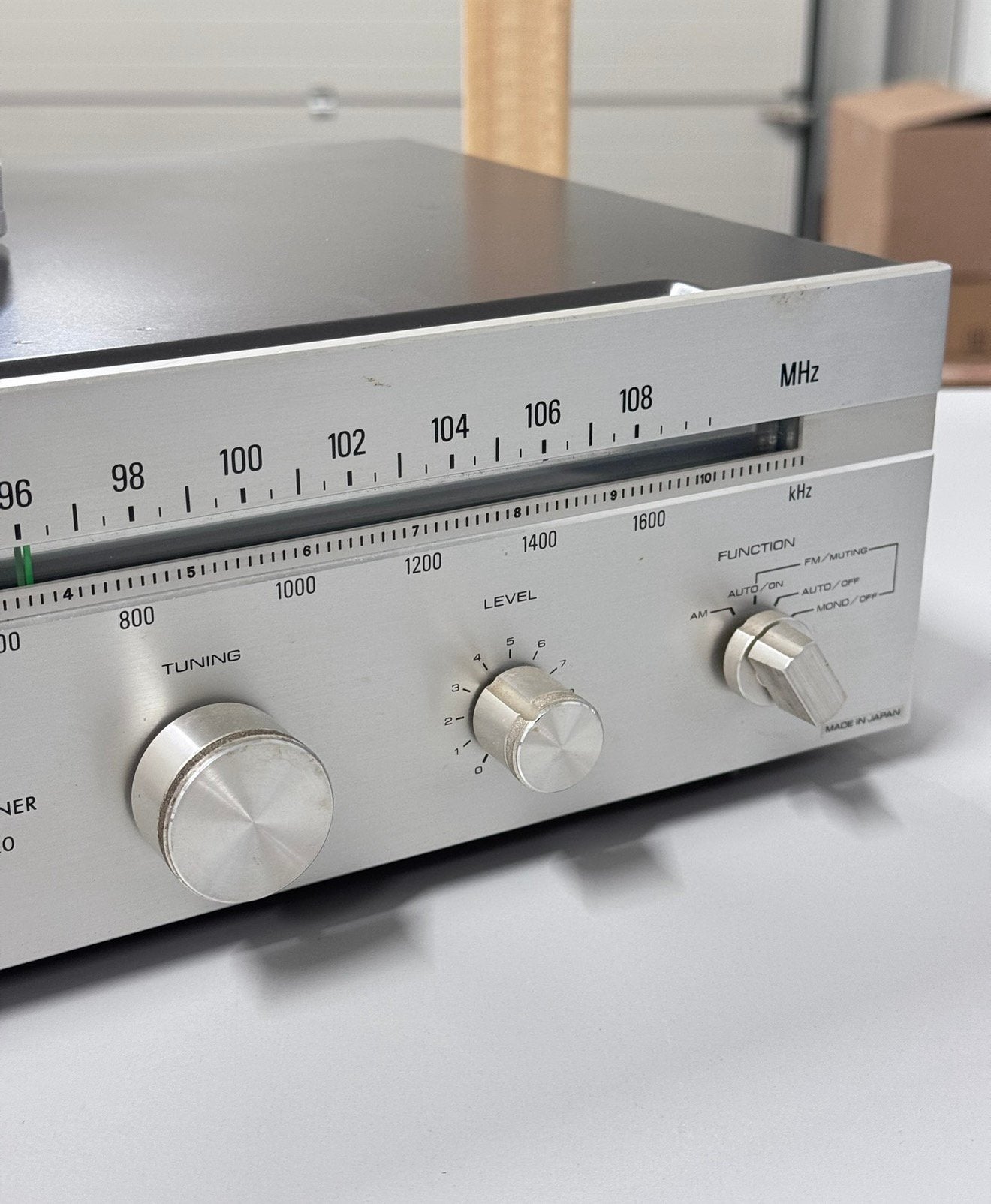 TOSHIBA ST-220 ST220 vintage stereo am-fm tuner pll japan, B, Ophalen of Verzenden, Zo goed als nieuw, H