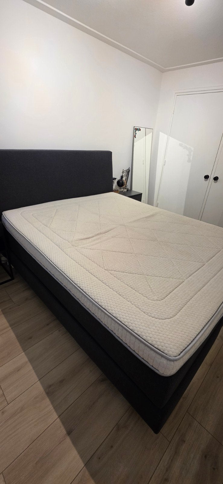 Boxspring van Swiss Sense, Ophalen, Gebruikt, 210 cm, Tweepersoons