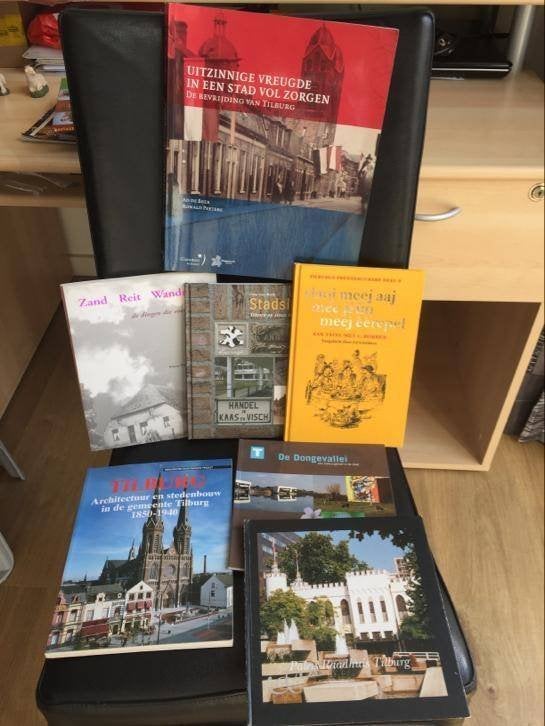boeken Tilburg en Brabant, Ophalen, Zo goed als nieuw