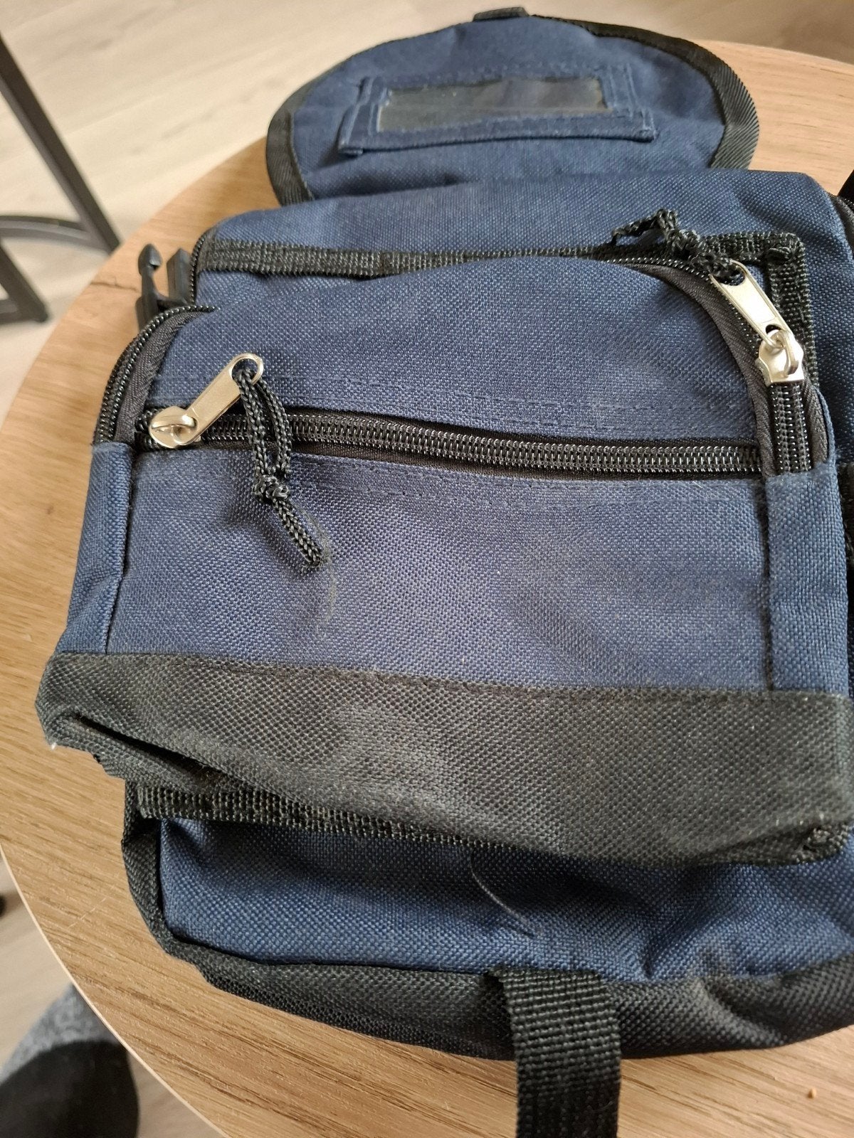 Bresser Verrekijker 10x50 met Tas, Ophalen, Gebruikt, Porro (met knik), 8 tot 12x