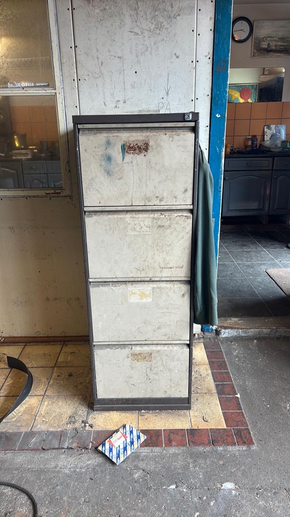 Vintage metal archiefkast met 4 laden, Huis en Inrichting, Kasten | Roldeurkasten en Archiefkasten, Ophalen, Minder dan 50 cm