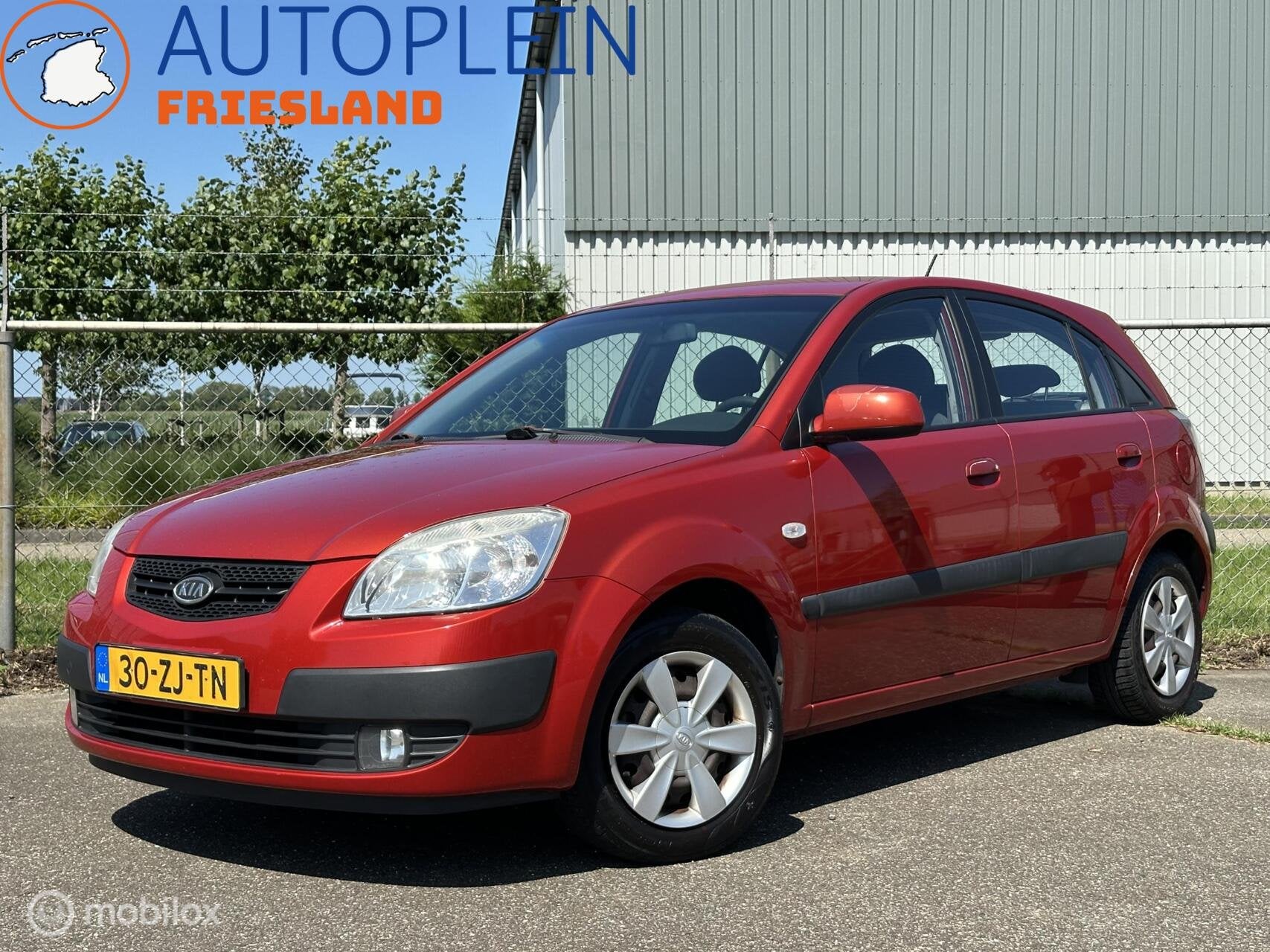 Kia Rio 1.4 X-tra|APK 08/27|Airco|Trekhaak|Elec ramen, Auto's, Voorwielaandrijving, Stof, Gebruikt, 4 cilinders