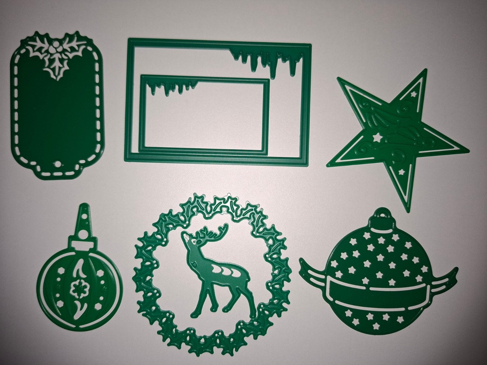 set met 6 verschillende snijmallen, Ophalen of Verzenden, Zo goed als nieuw, Kerst, Pons of Mal