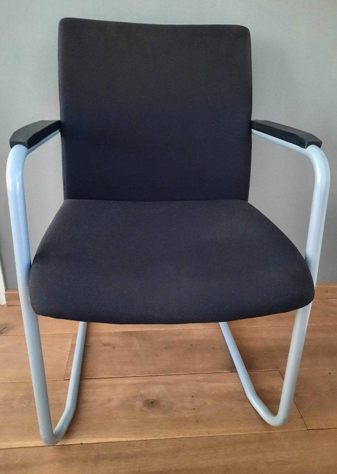 2x LUXE VERGADERSTOEL BUREAUSTOEL EETKAMERSTOEL METAAL STOF, Ophalen, Twee, Zwart, Stof