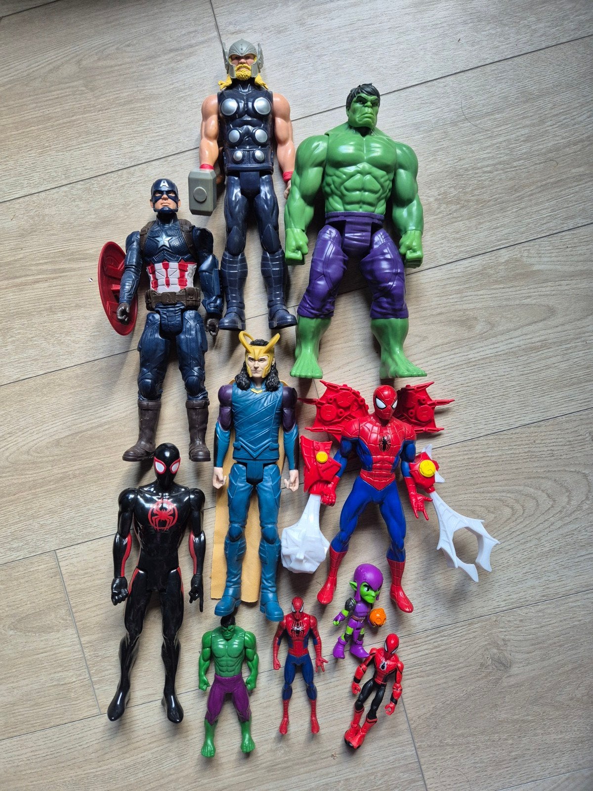 Marvel/Avengers Speelpoppen Set - Diverse Figuren, Kinderen en Baby's, Speelgoed | Actiefiguren, Ophalen, Gebruikt