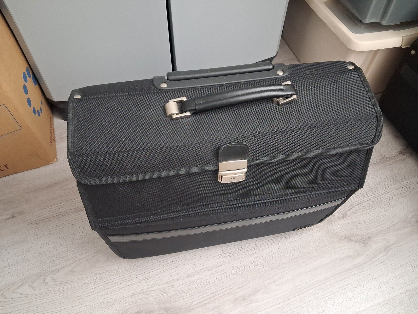 Piloten trolley, 40 tot 60 cm, Wieltjes, Gebruikt, 20 tot 30 cm