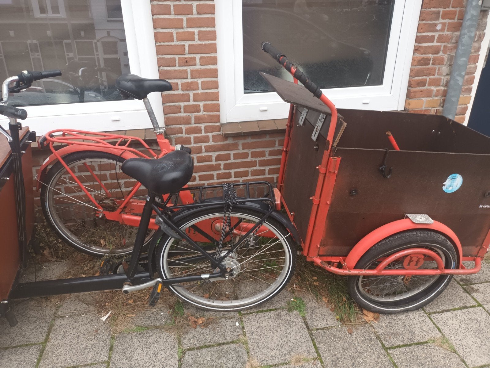 Rode bakfiets - banden lek, opknapper, Fietsen en Brommers, Ophalen of Verzenden, Gebruikt, Goederen, Overige merken