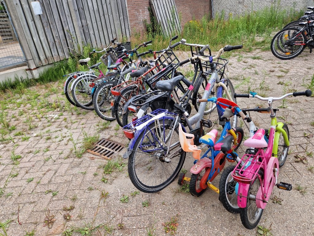 Partij ongerepareerde kinderfietsen en volwassenfietsen 65st, Fietsen en Brommers, Fietsen | Kinderfietsjes, Ophalen, Gebruikt