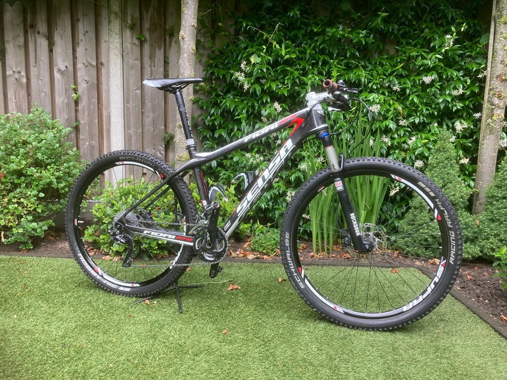 Sensa Fiori SFB PRO carbon met XT onderdelengroep, Gebruikt, Hardtail, Schijfrem, Ophalen