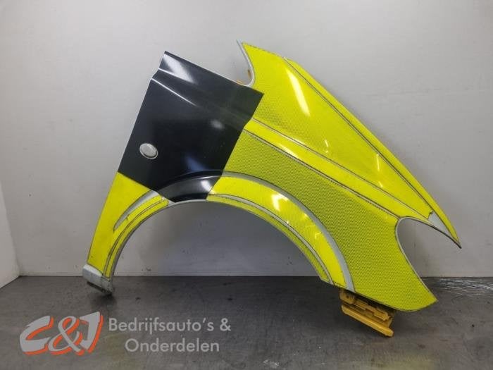 Scherm rechts-voor van een Mercedes Vito (1212), Gebruikt, -, Ophalen of Verzenden, -