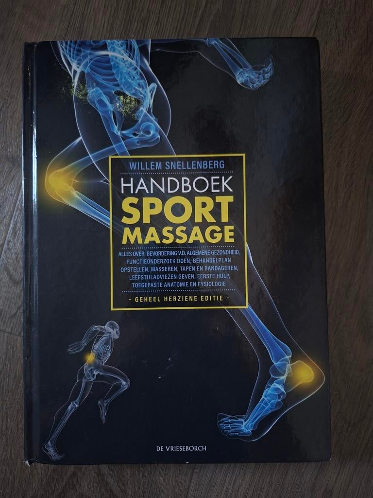 Handboek Sportmassage - Willem Snellenberg (25e druk, 2024), Ophalen, Zo goed als nieuw, Willem Snellenberg