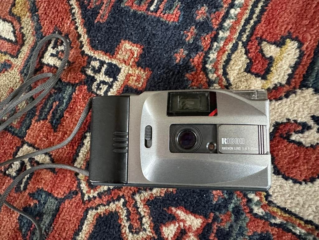 Ricoh YF-20 compact camera, Ophalen of Verzenden, Gebruikt, Compact