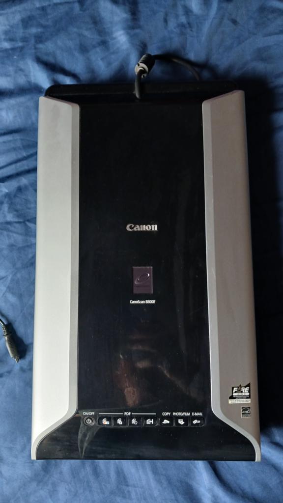 Canon CanoScan 8800F Flatbedscanner met Filmscanner, Computers en Software, Scanners, Gebruikt, Flatbedscanner, MacOS, Windows