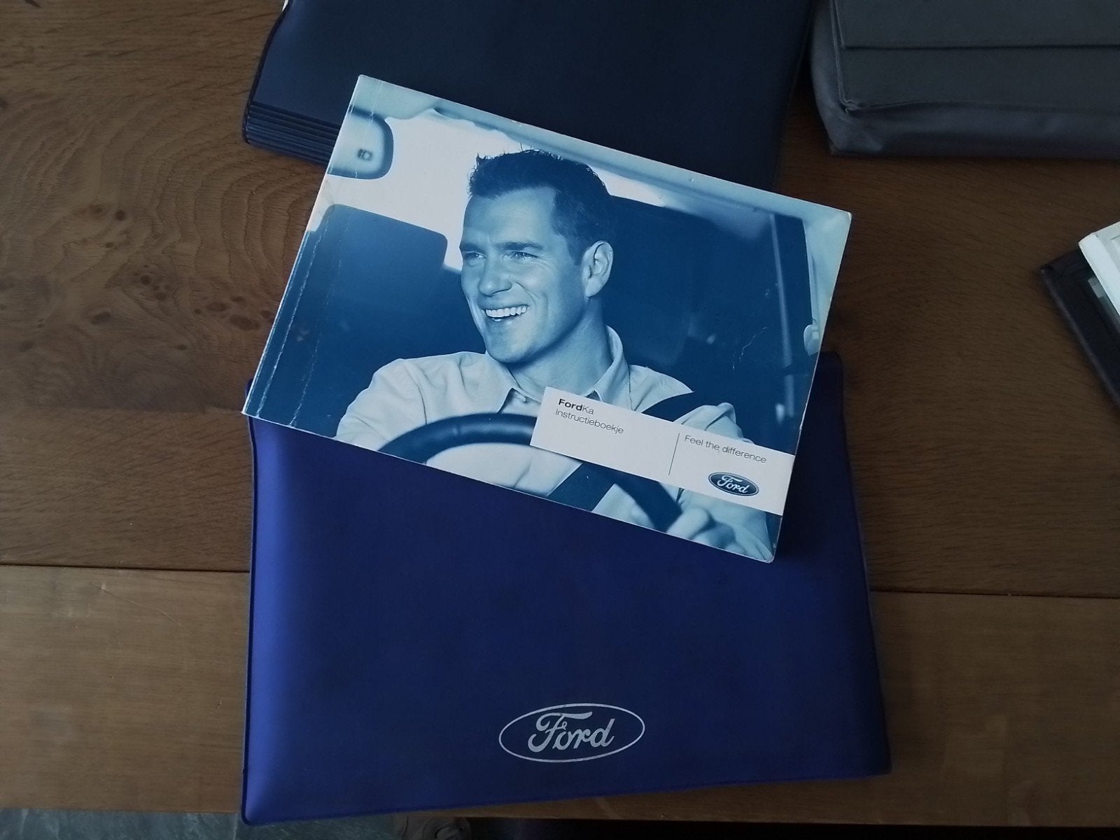 Ford Ka handleiding met etui ,2008, Auto diversen, Handleidingen en Instructieboekjes, Ophalen of Verzenden